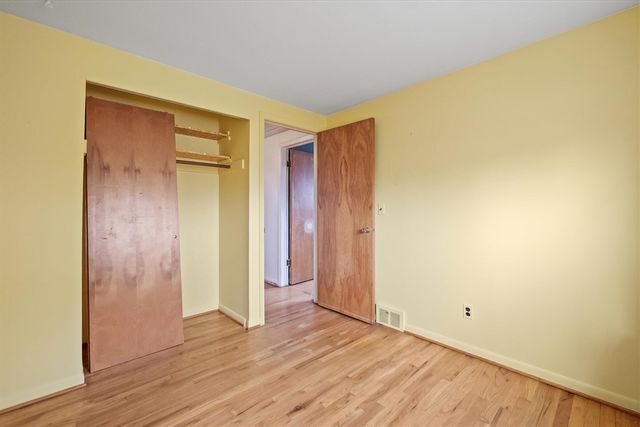 31126 Gloede Drive, Warren, MI 48088