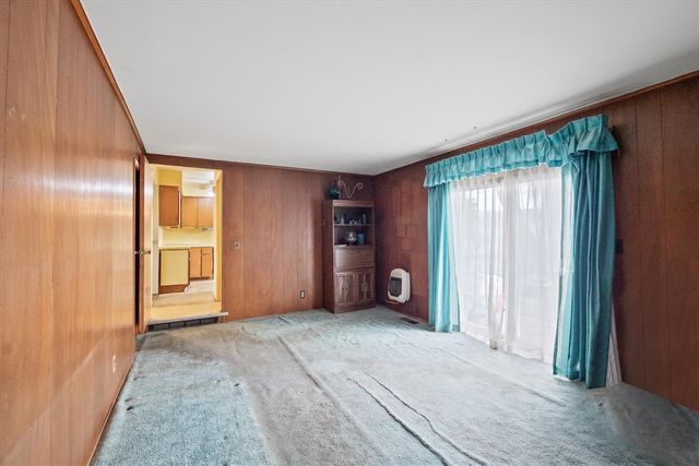 31126 Gloede Drive, Warren, MI 48088