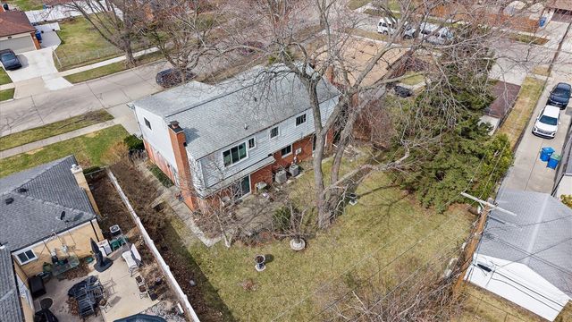 31126 Gloede Drive, Warren, MI 48088