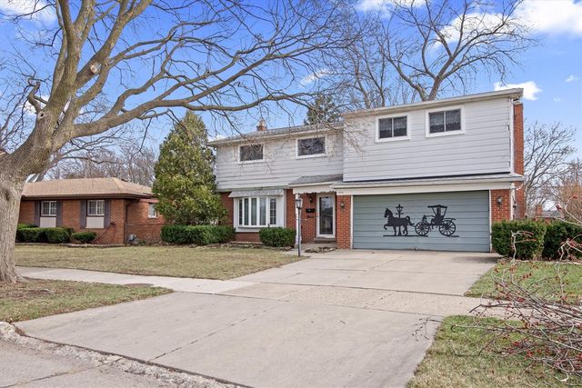 31126 Gloede Drive, Warren, MI 48088