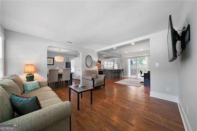 818 Burchill Street SW, Atlanta, GA 30310