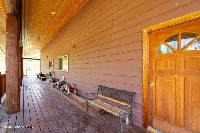 784 Twin Rivers RD, Athol, ID 83801