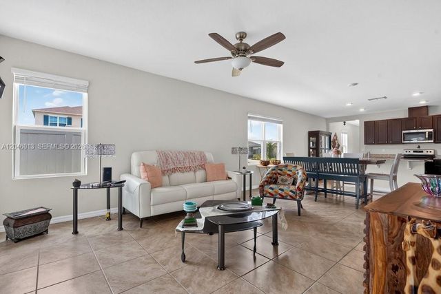 2415 taloncrest ct, Other City - In The State Of Florida, FL 33839