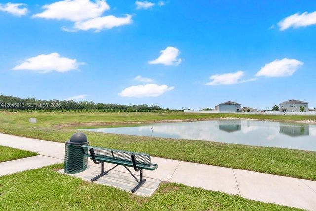 2415 taloncrest ct, Other City - In The State Of Florida, FL 33839