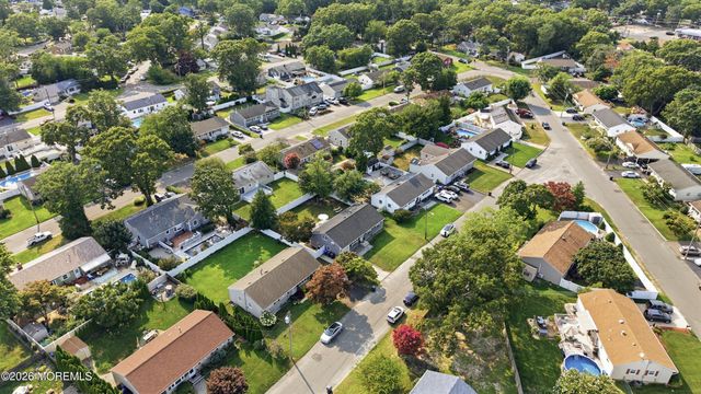 108 Ariel Place, Brick, NJ 08724