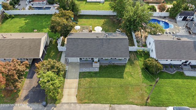 108 Ariel Place, Brick, NJ 08724