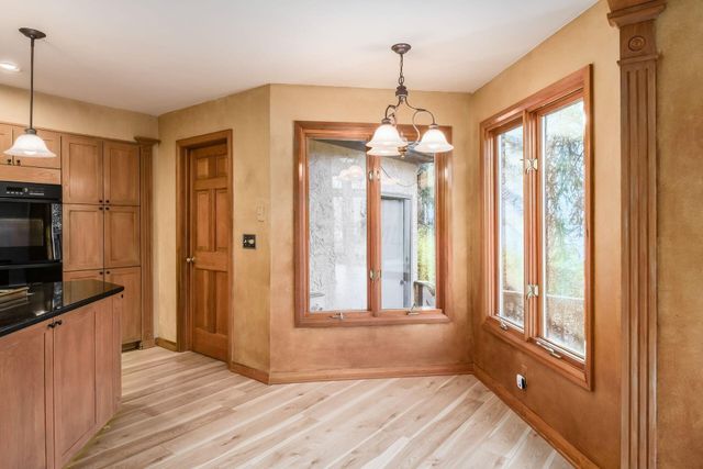 3313 Glen Oaks Court, Lewis Center, OH 43035