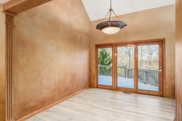 3313 Glen Oaks Court, Lewis Center, OH 43035