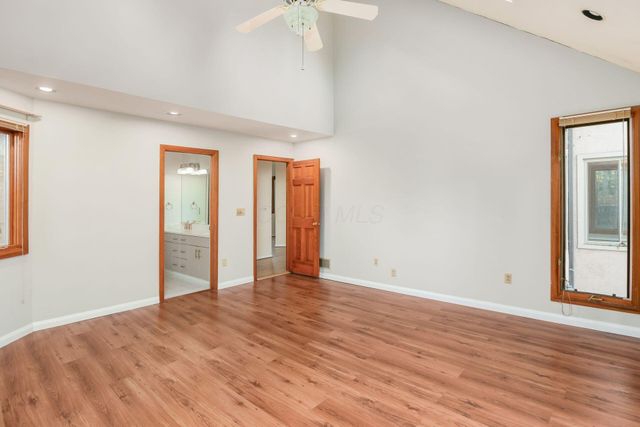 3313 Glen Oaks Court, Lewis Center, OH 43035