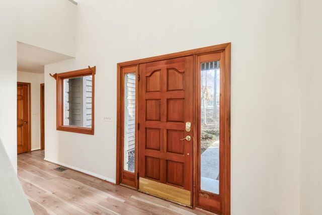 3313 Glen Oaks Court, Lewis Center, OH 43035