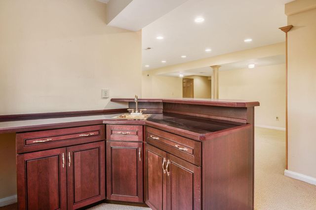 3313 Glen Oaks Court, Lewis Center, OH 43035