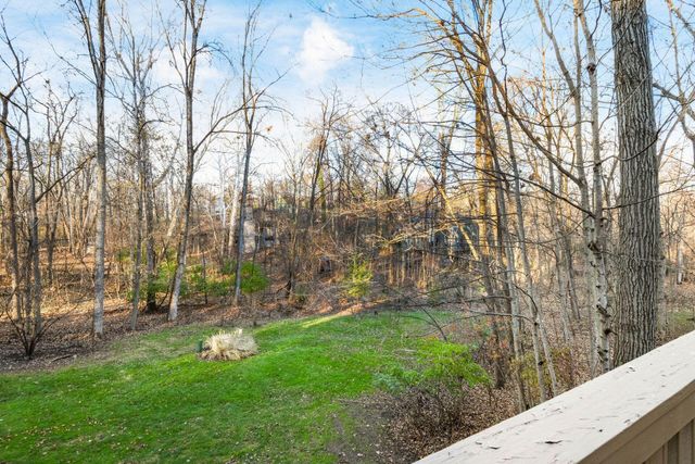 3313 Glen Oaks Court, Lewis Center, OH 43035