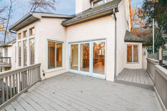 3313 Glen Oaks Court, Lewis Center, OH 43035