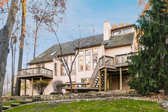 3313 Glen Oaks Court, Lewis Center, OH 43035