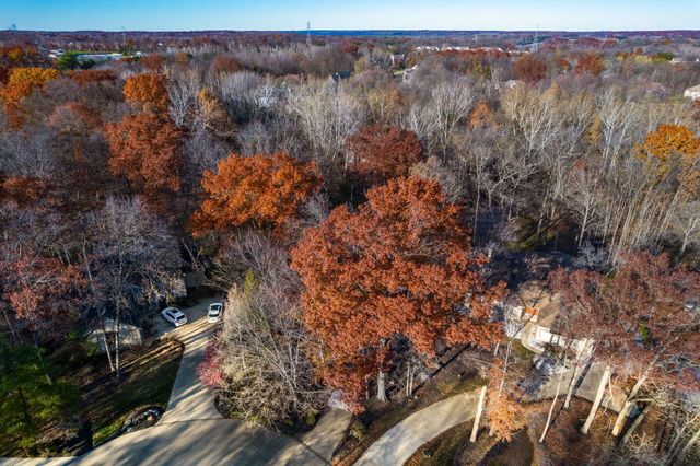 3313 Glen Oaks Court, Lewis Center, OH 43035