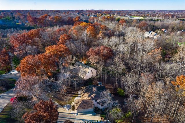 3313 Glen Oaks Court, Lewis Center, OH 43035