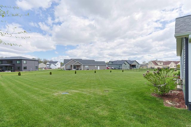 30477 Pine Bluff Drive, Elkhart, IN 46517