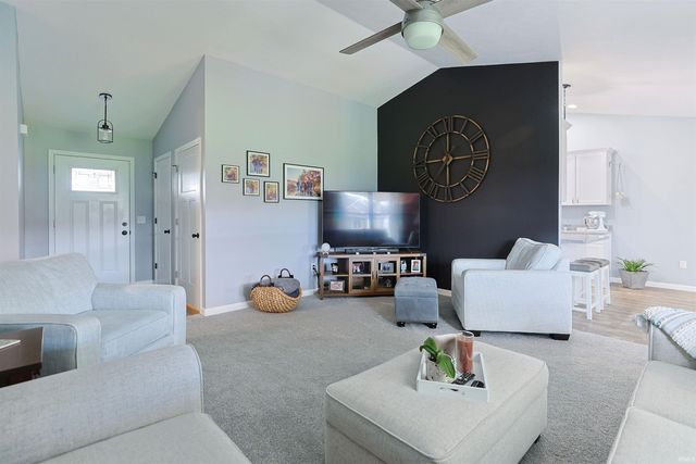 30477 Pine Bluff Drive, Elkhart, IN 46517