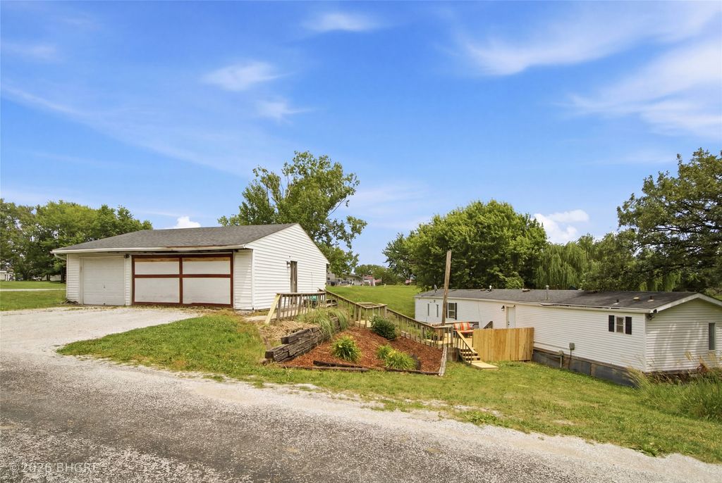 8456 Outer Drive, Dexter, IA 50070