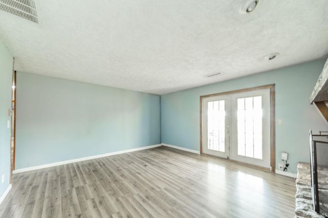 2916 Country Estates Drive, New Castle, IN 47362