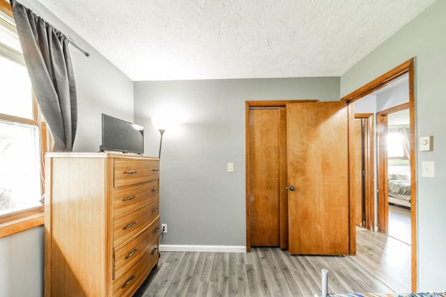 2916 Country Estates Drive, New Castle, IN 47362