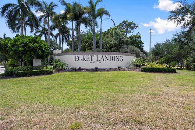 429 Oriole Circle, Jupiter, FL 33458