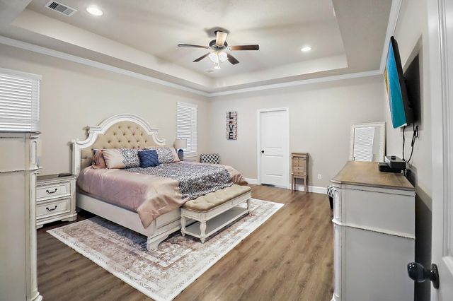 4610 Pineloch Bayou Drive, Baytown, TX 77523