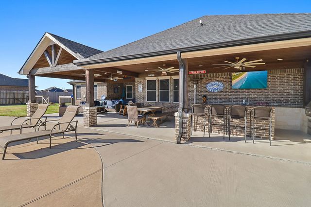 4610 Pineloch Bayou Drive, Baytown, TX 77523