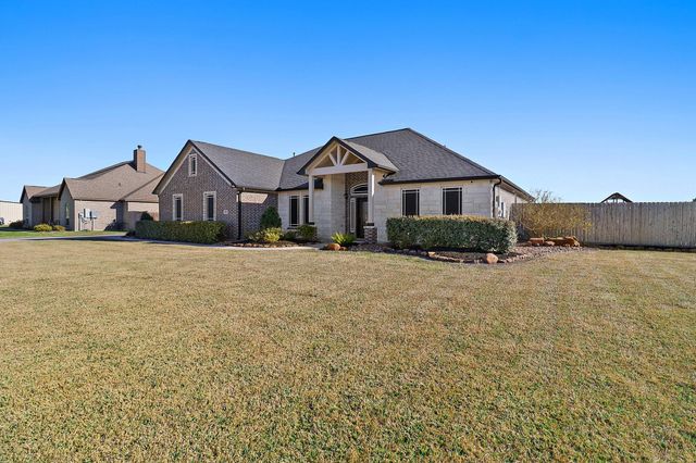 4610 Pineloch Bayou Drive, Baytown, TX 77523