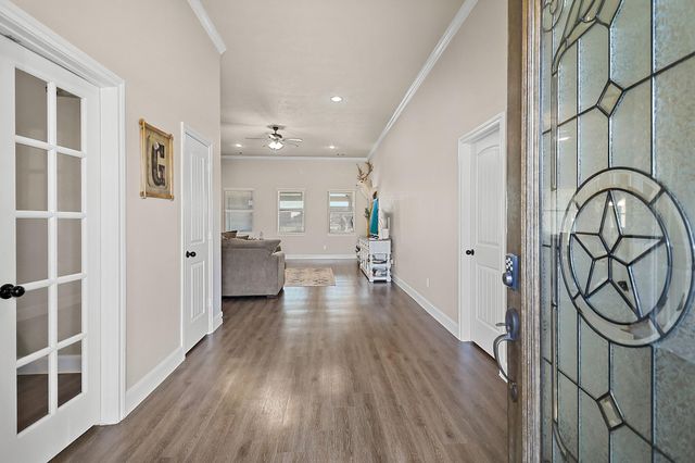 4610 Pineloch Bayou Drive, Baytown, TX 77523