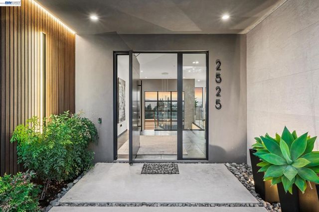 2525 Biltmore Dr, Alamo, CA 94507