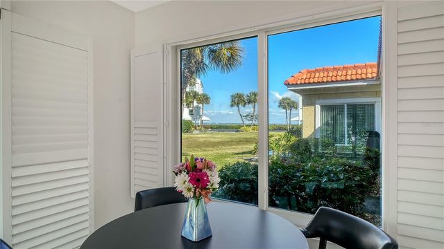 4750 GULF OF MEXICO DRIVE Villa 8, Longboat Key, FL 34228