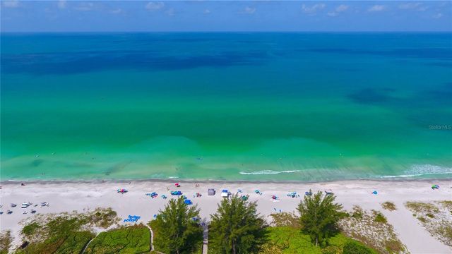 4750 GULF OF MEXICO DRIVE Villa 8, Longboat Key, FL 34228
