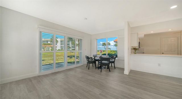 4750 GULF OF MEXICO DRIVE Villa 8, Longboat Key, FL 34228
