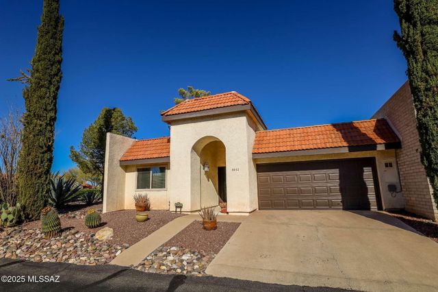 5932 N Placita Del Conde, Tucson, AZ 85718