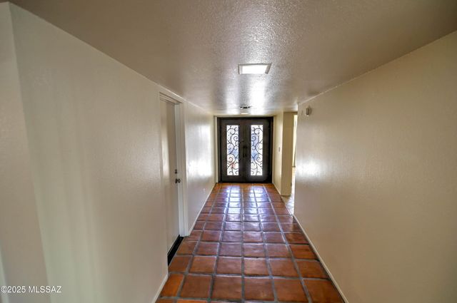 5932 N Placita Del Conde, Tucson, AZ 85718