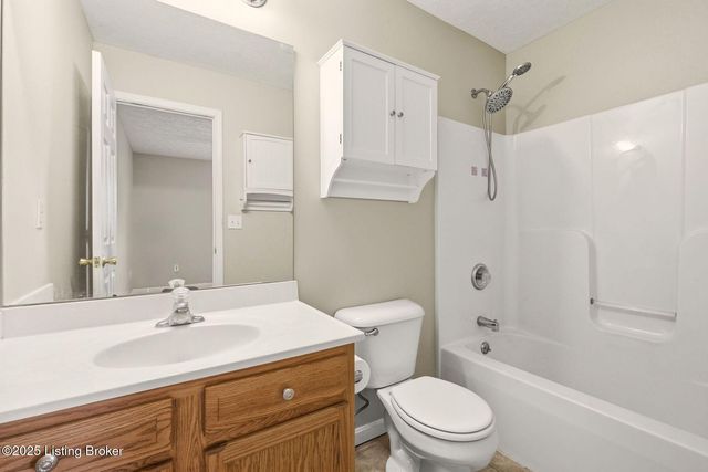 190 Haley Ave, Shepherdsville, KY 40165