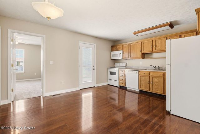 190 Haley Ave, Shepherdsville, KY 40165