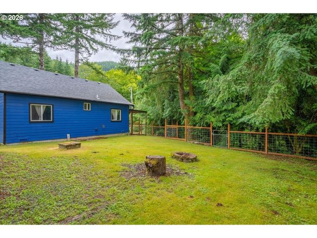 566 N BEAR CREEK Rd, Otis, OR 97368