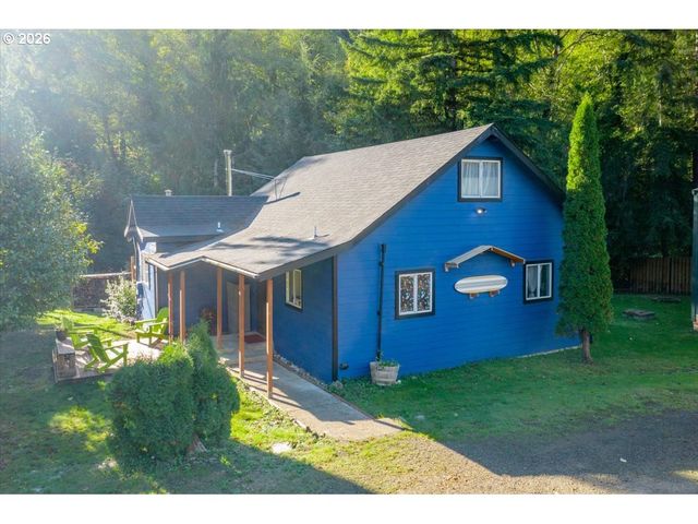 566 N BEAR CREEK Rd, Otis, OR 97368