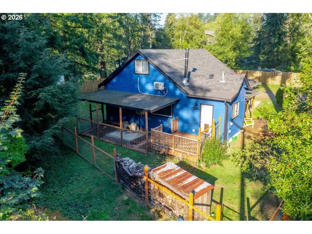 566 N BEAR CREEK Rd, Otis, OR 97368