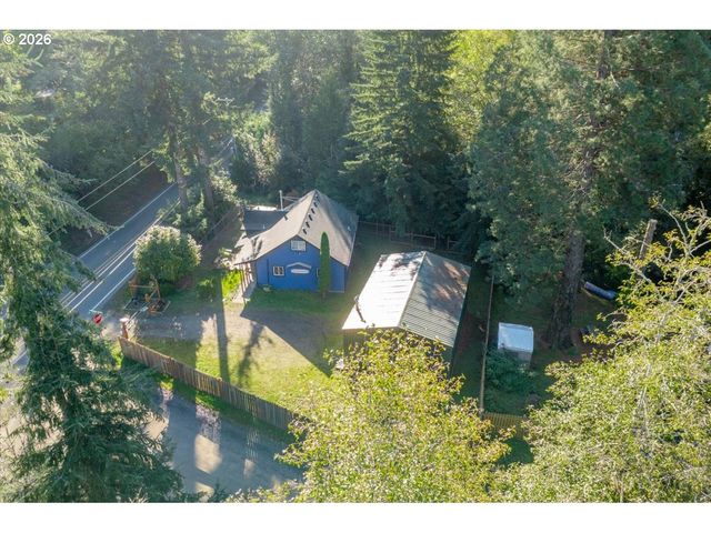 566 N BEAR CREEK Rd, Otis, OR 97368