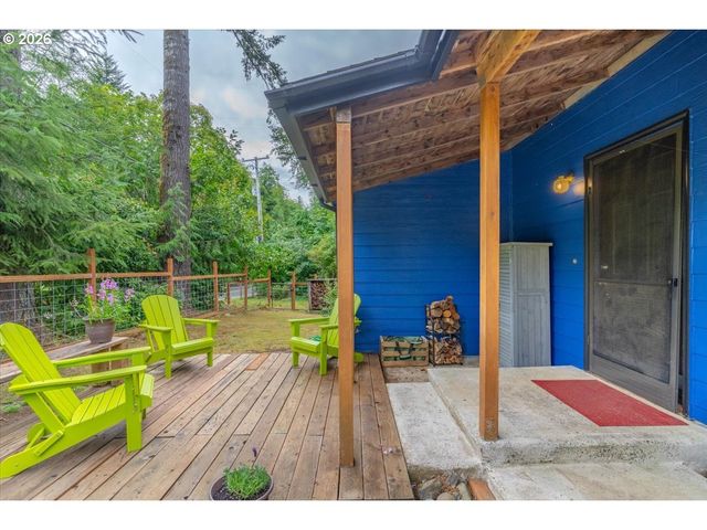 566 N BEAR CREEK Rd, Otis, OR 97368