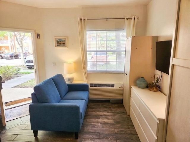 8317 Mulligan Circle, Port St. Lucie, Port St Lucie, FL 34986