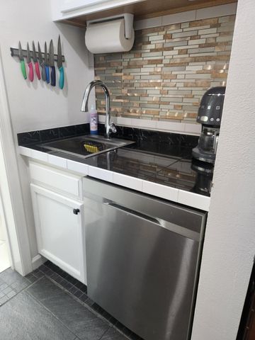 8317 Mulligan Circle, Port St. Lucie, Port St Lucie, FL 34986