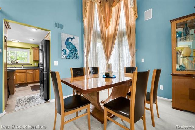 31102 Bancroft Drive, Novi, MI 48377