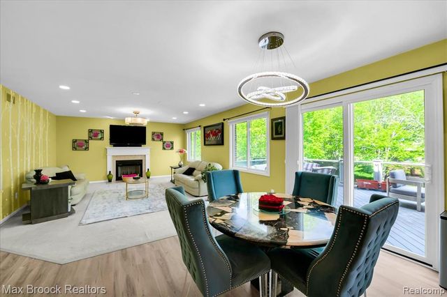 31102 Bancroft Drive, Novi, MI 48377