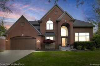 31102 Bancroft Drive, Novi, MI 48377