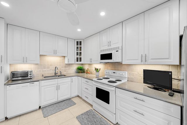 10865 Quail Covey Road Azalea, Boynton Beach, FL 33436