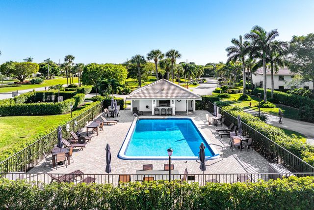 10865 Quail Covey Road Azalea, Boynton Beach, FL 33436